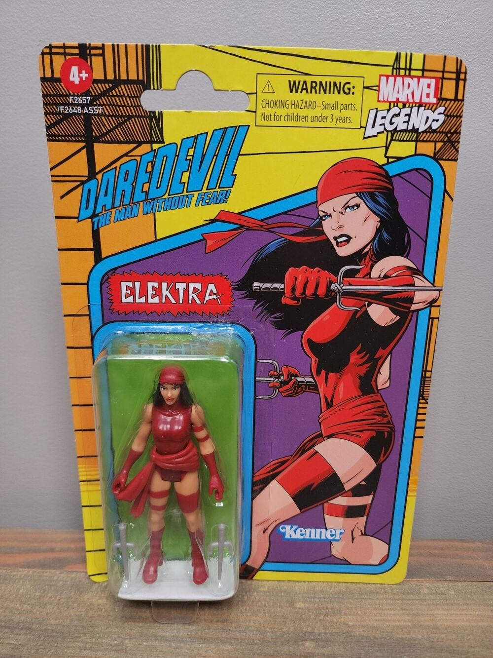 Marvel - Elektra DareDevil - Retro 3.75" inch Action Figure - Hasbro Kenner New